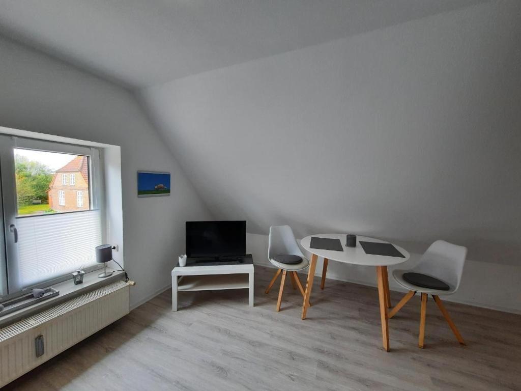 Апартаменты Haus Edel Wesselburen Экстерьер фото